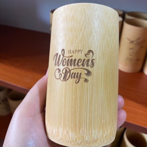 Cốc Tre Uống Nước – Ly Tre Decor Khắc Chữ Happy Women’s Day