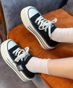 Giày Thể Thao Sneaker Nữ Tua Rua đạp Gót đế Nhẹ Yona Pp432 – Pipi Store