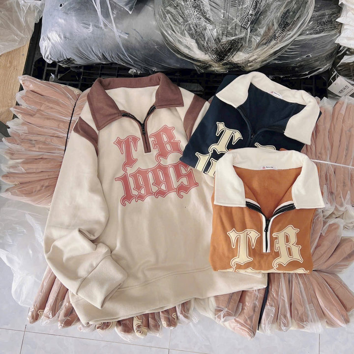 áo Khoác Hoodie Nam Nữ Cổ Bẻ In Họa Tb 1995 – Htm Fashion