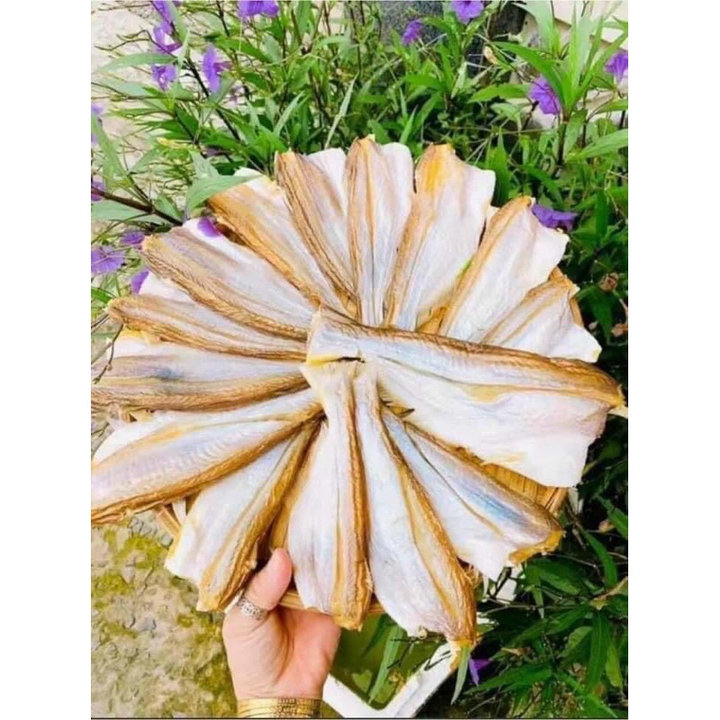 Khô Dứa Baby Xẻ 3 Nắng Vừa Vị 500g – Winnie House