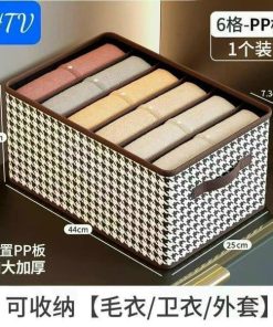 Hộp đựng Quần áo Chia Ngăn