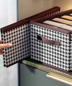 Hộp đựng Quần áo Chia Ngăn