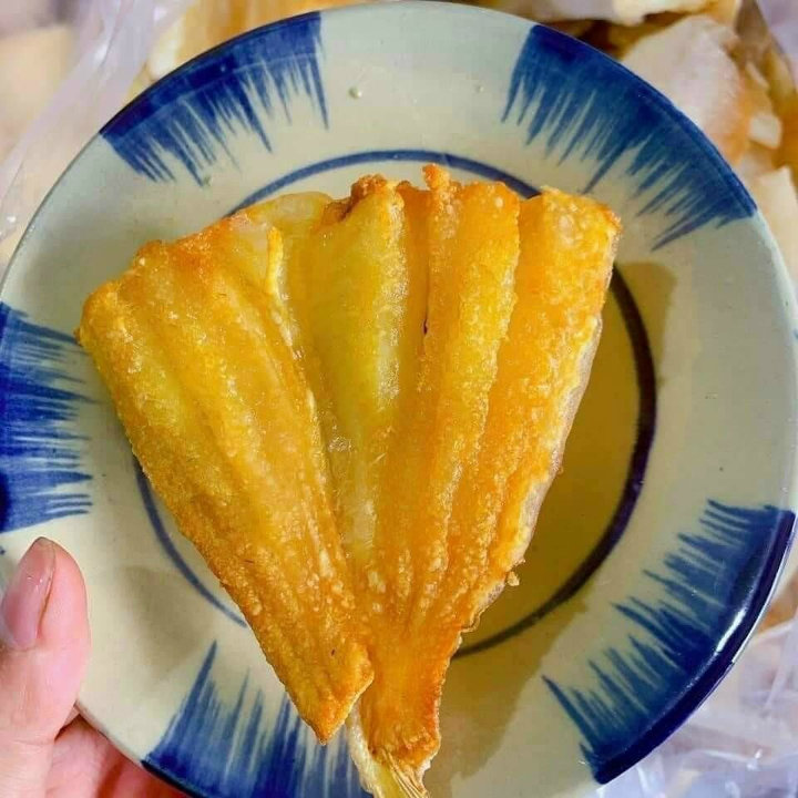 Khô đuôi Cá Dứa ướp Vị Vừa ăn 500g – Winnie House