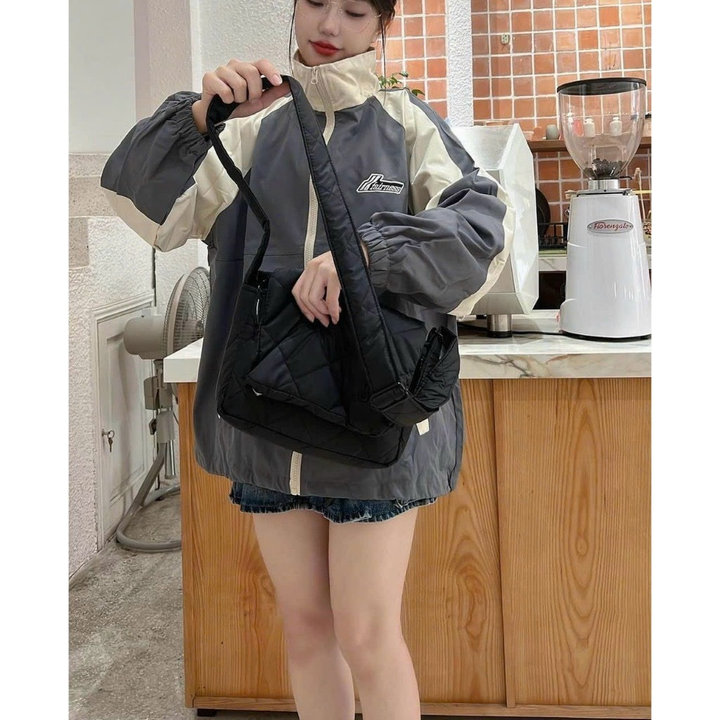 áo Khoác Dù Nam Nữ 2 Lớp Phối Nhiều Tông Màu Thêu Chũ Cực Ngầu Phong Cách Thời Trang – Htm Fashion