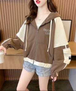 áo Khoác Nỉ Nữ Lửng Dây Kéo Thêu Chữ Enjok Cực Chất Phong Cách – Htm Fashion