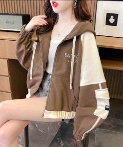 áo Khoác Nỉ Nữ Lửng Dây Kéo Thêu Chữ Enjok Cực Chất Phong Cách – Htm Fashion