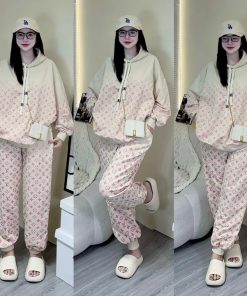 Set Bộ đồ Thun Nữ Nỉ In Chữ Lv Phối Nhiều Cực Hot Trend – Htm Fashion