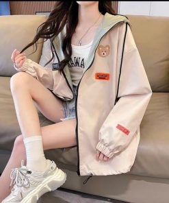 áo Khoác Dù ép 3 Lớp Nữ Logo Thêu Gấu áo Dây Kéo Thời Trang Hot – Htm Fashion