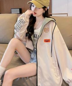 áo Khoác Dù ép 3 Lớp Nữ Logo Thêu Gấu áo Dây Kéo Thời Trang Hot – Htm Fashion