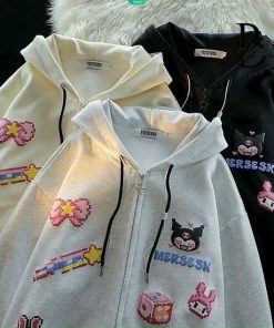 Hoodie Nỉ In Nhiều Hello Kitty Chữ Mershesk B1456 – Bell22 Store