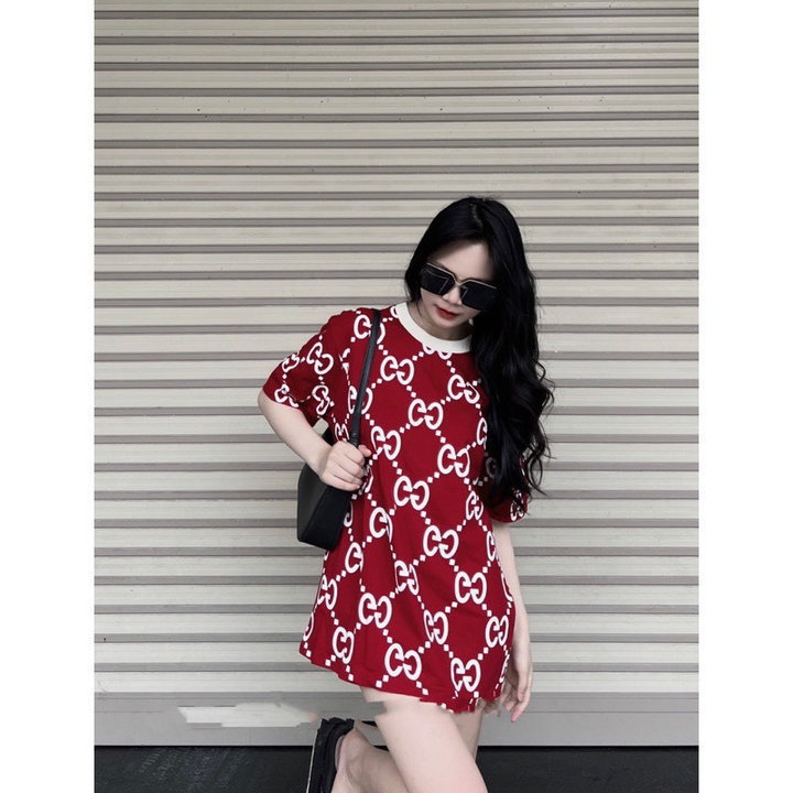 áo Phông Form Rộng Chữ Gucci Toàn Thân
