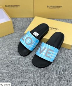 Dép Burberry Mẫu Mới Quai Ngang Màu Xanh, Chữ Love, đi êm Chân Hottrend 2024