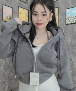 áo Khoác Nỉ Nữ Croptop Có Nón Phối Túi Trong -htm Fashion