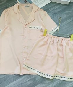 Bộ Pijama Satin Viền Chữ – Lê Phương Boutique