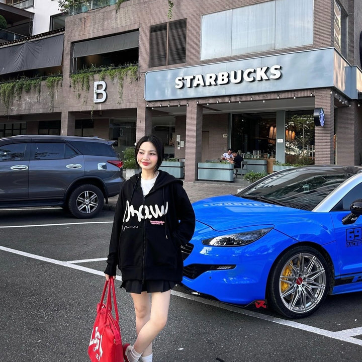 áo Khoác Hoodie Nữ Có Nón In Chữ Draw Siêu đẹp – Htm Fashion