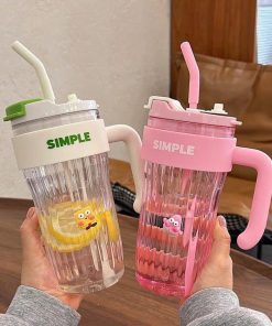 Ly đựng Nước ống Hút Có Quai Simple 920ml – Su