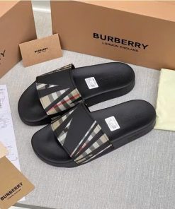 Dép Burberry Mẫu Mới Quai Ngang Họa Tiết Monogram, đi êm Chân Hottrend 2025
