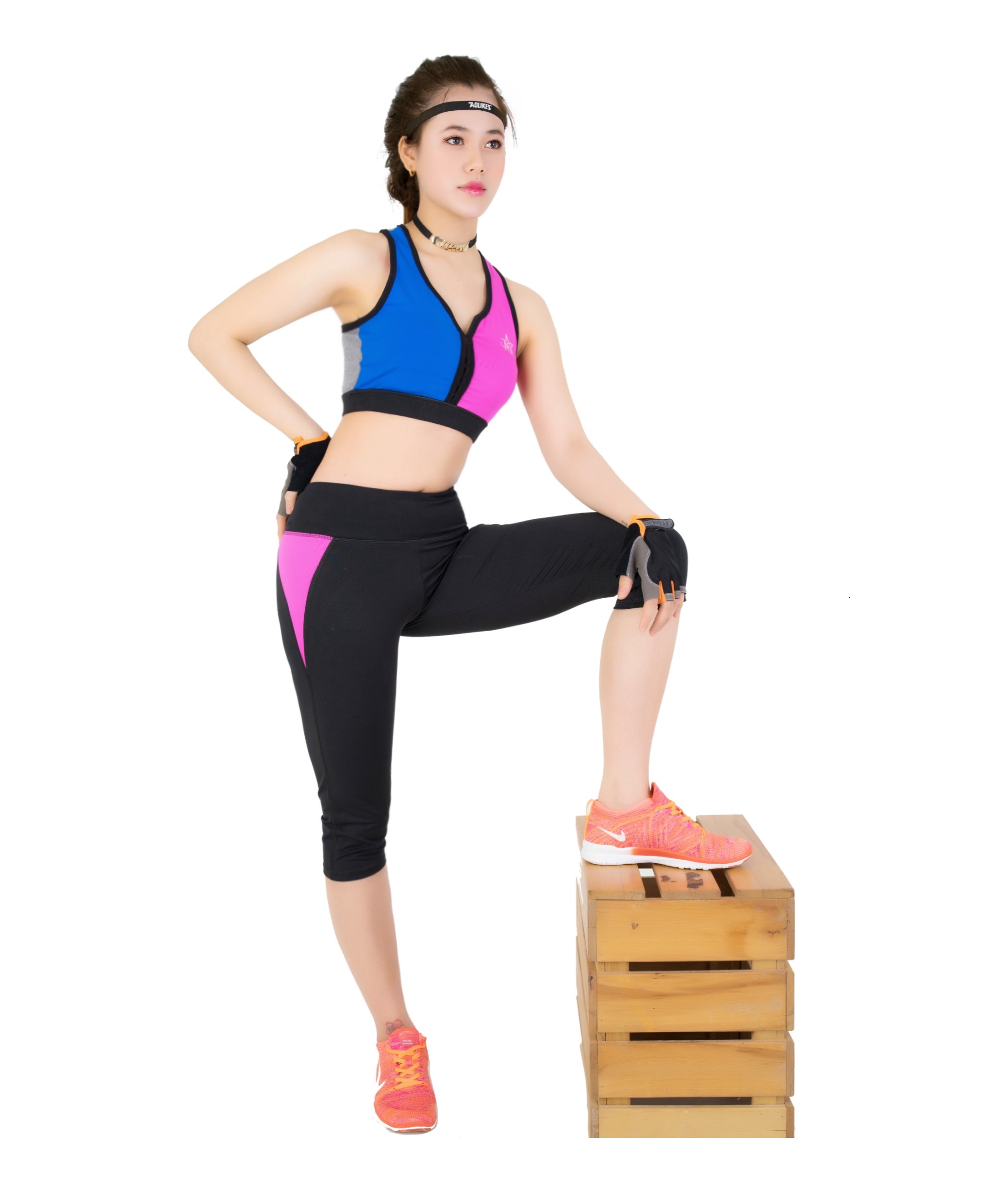 Bộ Tập Thể Thao Nữ Quần Lửng áo Bra Phối 2 Màu Dl1301 Màu Xanh Phối Hồng – Ansa Sport
