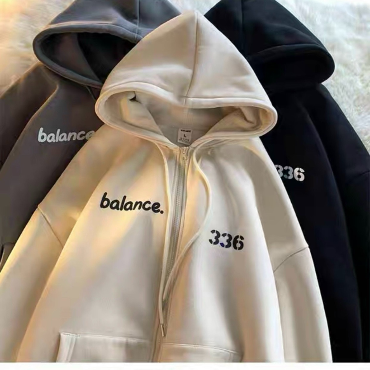 áo Khoác Hoodie Có Nón Khóa Zip Chất Nỉ Bông Dày Dặn Thêu Số 336 – Htm Fashion
