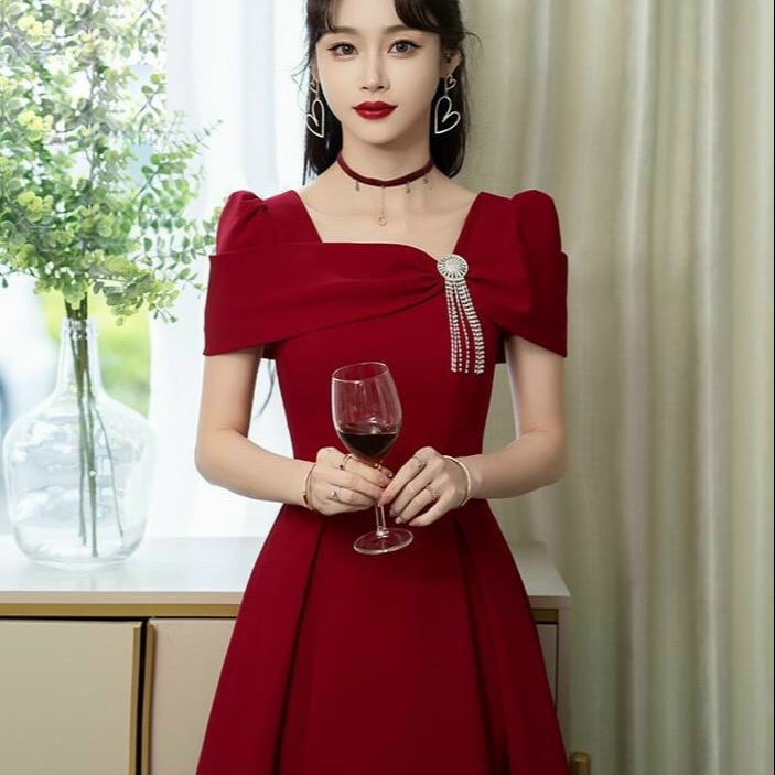 đầm Xòe Cao Cấp Tay Rộng Kèm Phụ Kiện – Tf12qdxc2 – Tosatan