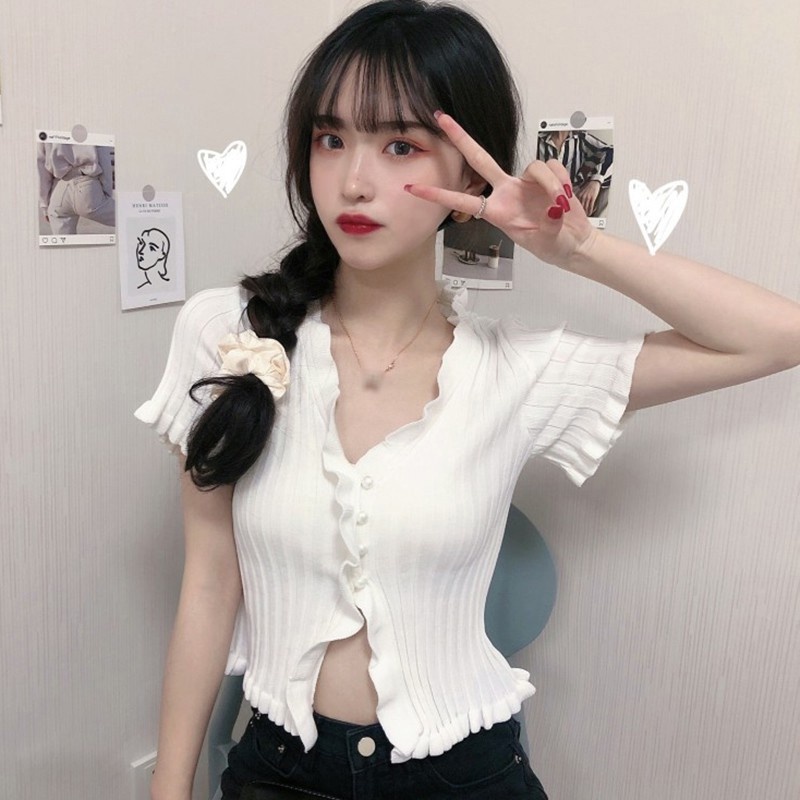áo Len Nữ Dáng Croptop Phối Viền Bèo Siêu Xinh – Chipxinhxk