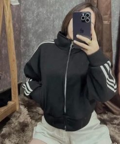 áo Khoác Lửng Chạy Viền Sọc Chất Nỉ Ngoại , áo Hoodie Khoá Kéo Tay Phồng Cánh Dơi Unisex Ulzzang – Tp