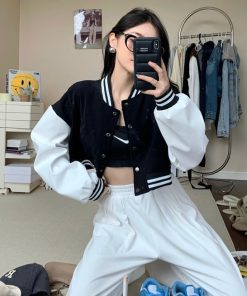 áo Khoác Nữ From Lửng Croptop Vải Nỉ Thêu Chữ As Sắc Nét Ut52 – Phương Store