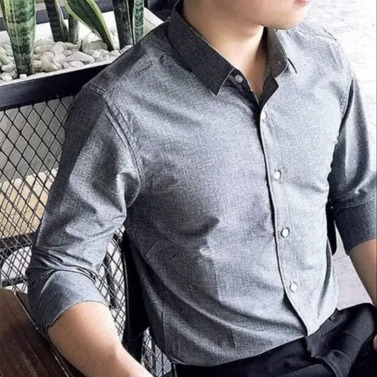 Sơ Mi Nam Dài Tay Dáng ôm Cổ Bẻ Vải đũi Xước – Men’s Style