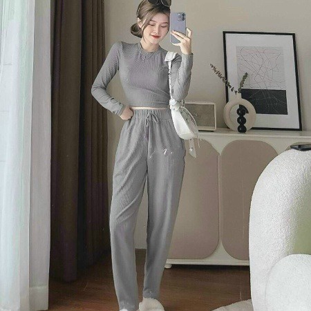 Set Bộ Thun Gân Thể Thao Cá Tính V295 – Cloudy Dress