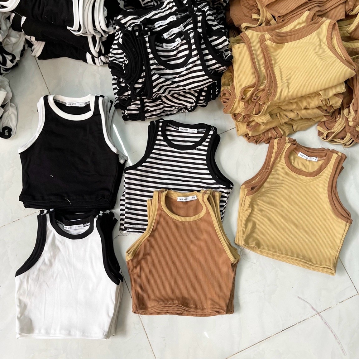 áo Thun Ba Lỗ Gân Tăm Dáng Croptop Cá Tính – Lê Phương Boutique