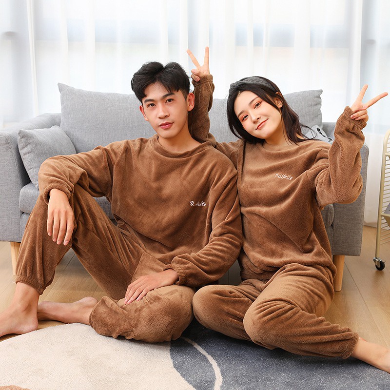 Bộ đồ Ngủ Nhung Lót Lông Mùa đông Nam Nữ Siêu đẹp Siêu ấm Dành Cho Nữ 40 đến 65kg, Nam 50 đến 70kg Gd165 – Lady’s Passion