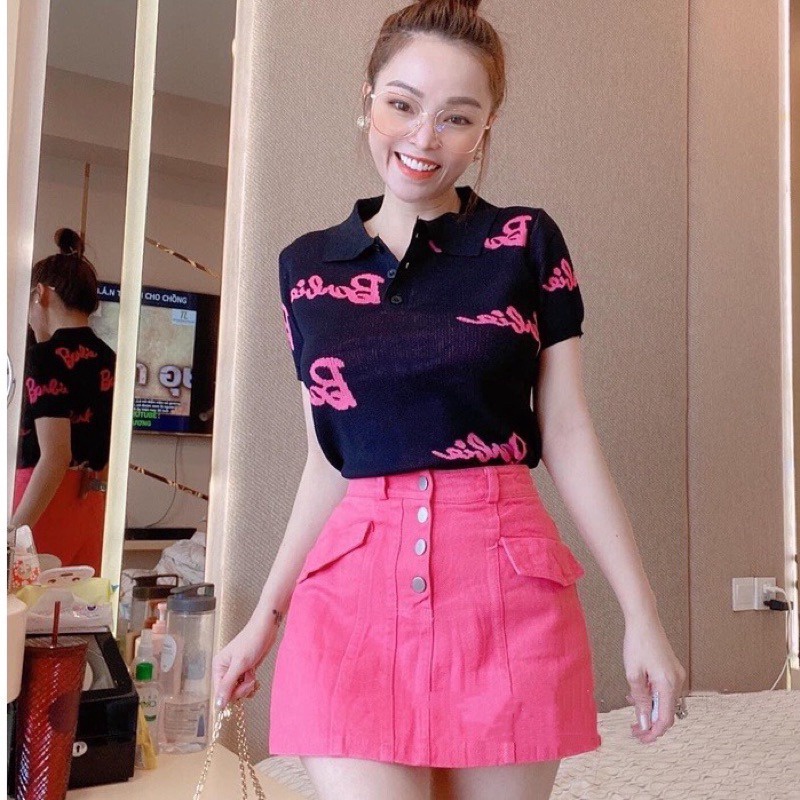 áo Polo Len Dệt Kim Khuy Giữa Họa Tiết Chữ Barbie Full áo Hot Trend Sldca171 – Diepchi Fashion