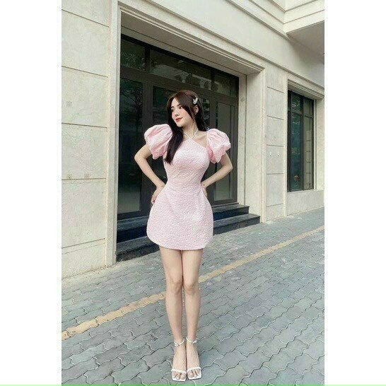 đầm Nữ Vải Gấm Tay Phồng Cổ Yếm – Ausa House