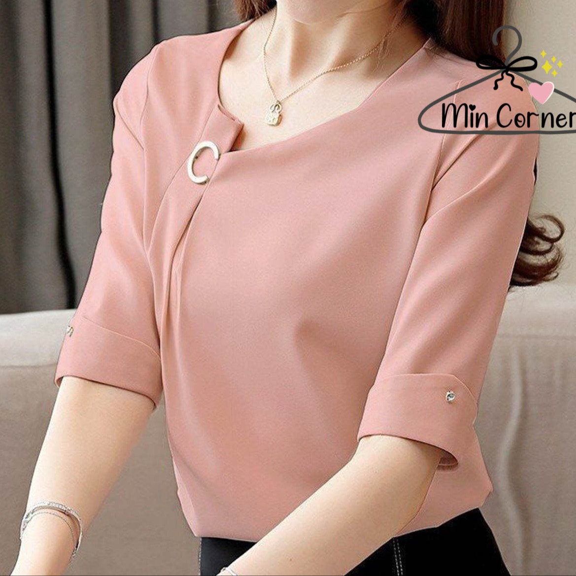 áo Kiểu Tay Lỡ Cổ đính Phụ Kiện Chữ C Ms77 – Min Corner