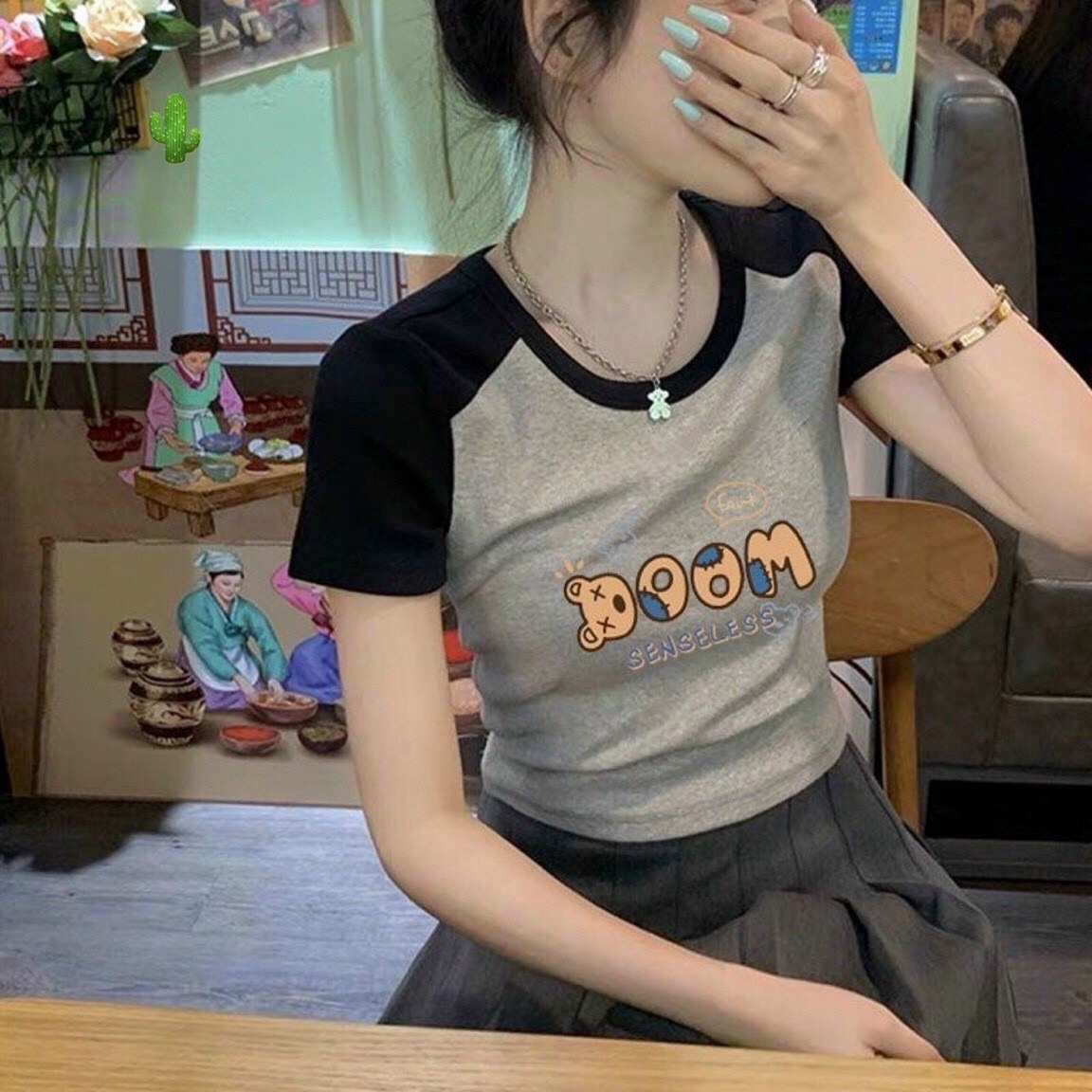 áo Thun Nữ Croptop Cổ Tròn Tay Ngắn Boom – Ausa House