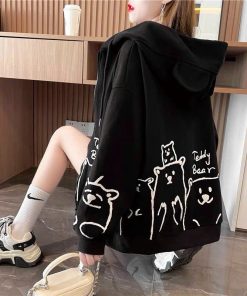 áo Khoác Nỉ Nữ Chất Liệu Vải Cực Kì Mềm Mịn Form Rộng Bao đẹp In Theo Họa Tiết Hình Gấu Teddy Bear Khóa Kéo Có Nón Bao Ngầu Hàng Hot Trend-htm Fashion