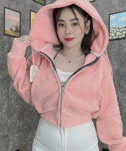 áo Khoác Nỉ Nữ Với Chất Liệu Vải Nỉ Dệt Dáng Form Croptop Lửng Cá Tính Có Nón Trùm đầu Rộng đẹp Kèm Dây Rút áo đẹp Hàng Hot Trend-htm Fashion