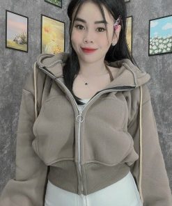 áo Khoác Nỉ Nữ Với Chất Liệu Vải Nỉ Dệt Dáng Form Croptop Lửng Cá Tính Có Nón Trùm đầu Rộng đẹp Kèm Dây Rút áo đẹp Hàng Hot Trend-htm Fashion