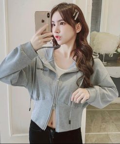 áo Khoác Lửng Croptop Nữ Chất Liệu Nỉ Ngoại Dày Thoáng Mát Có Thêu Chữ Goldenfurit Bao đẹp Hàng Hot Trend-htm Fashion