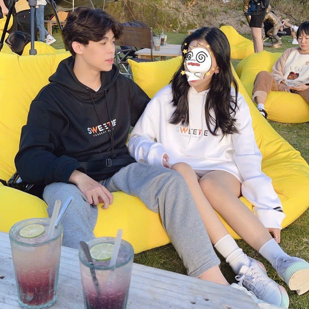 áo Khoác Hoodie Nỉ Ngoại Nam Nữ Với Chất Vải Siêu Dày Dặn Bao đẹp Có In Chữ Sweetie Bao Nổi Và Nhìn Troong Rất đẹp áo Hot Trend-htm Fashion