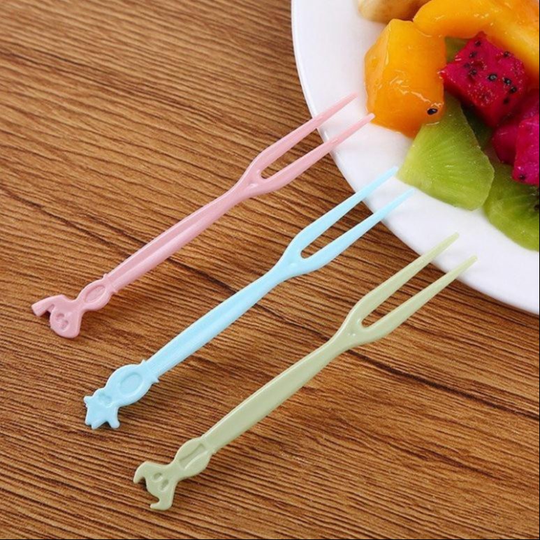 Hộp 50 Nĩa Nhựa Ghim Trái Cây, Rau Câu – Gdn