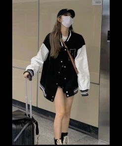 áo Khoác Nỉ Bomber Nữ Nam Thêu Nổi Chữ A Chất Dáng Form Rộng Vải Dày Mịn Kèm Cúc Bấm Siêu Xinh Hàng Hot Trend-htm Fashion