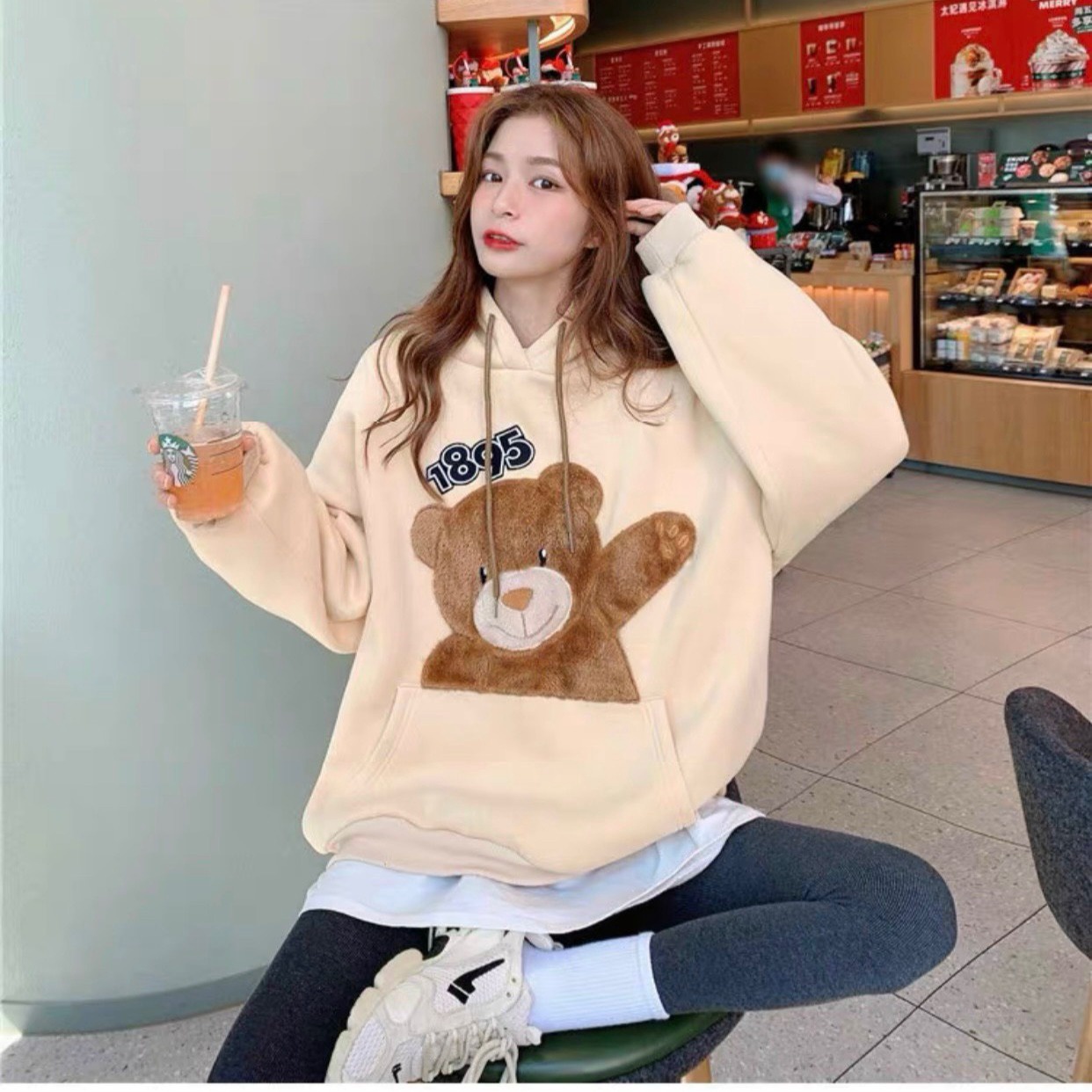 áo Khoác Hoodie Nỉ Nam Nữ Có In Hình Bé Gấu Siêu đáng Yêu Chất Dáng Form Rộng Vải Dày Mịn Kèm Nón Xinh Hàng Hot Trend-htm Fashion