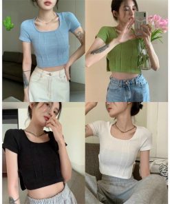áo Thun Nữ Croptop Cổ Tròn Tay Ngắn Viền Xẻ Tà – Ausa House