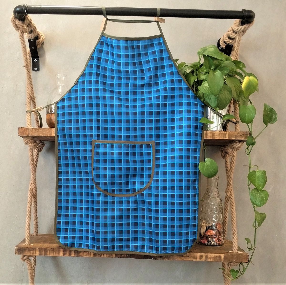 Tạp Dề Tráng Nhựa (50×65 Cm) – Vạn Năng (giao Màu Ngẫu Nhiên)