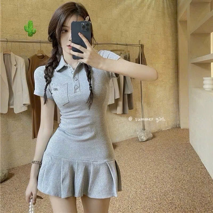 đầm Cổ Trụ Thêu Chữ Xếp Ly – Lê Phương Boutique