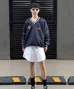 áo Khoác Dù Cổ Tim Viền Bo Chun Unisex Nam Nữ In Số 02 Hottrend Tp64 – Phương Store