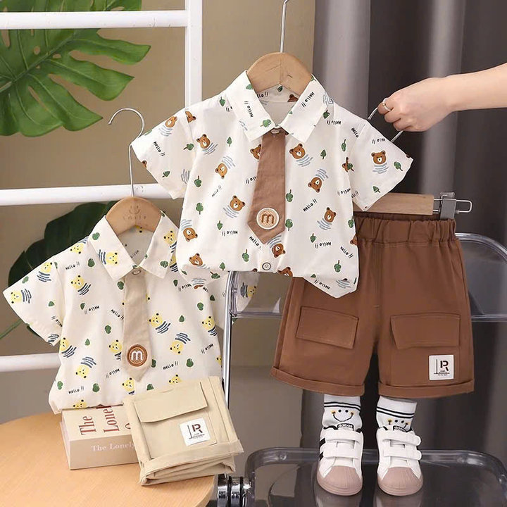 Set áo Sơ Mi Họa Tiết Gấu Cà Vạt Quần đùi Kaki Cho Bé Trai 1-5 Tuổi