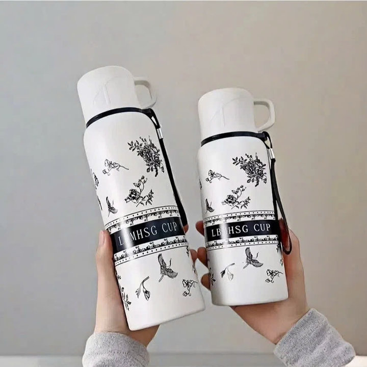 Bình Giữ Nhiệt Inox 316 Họa Tiết Hoa Trà 800ml Màu Ngẫu Nhiên – Su