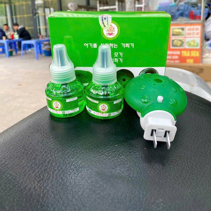 Combo 1 đèn + 2 Tinh Dầu Muỗi Thiên Nhiên Hàn Quốc đuỗi Muỗi ,kiến …an Toàn – Hàn Quốc